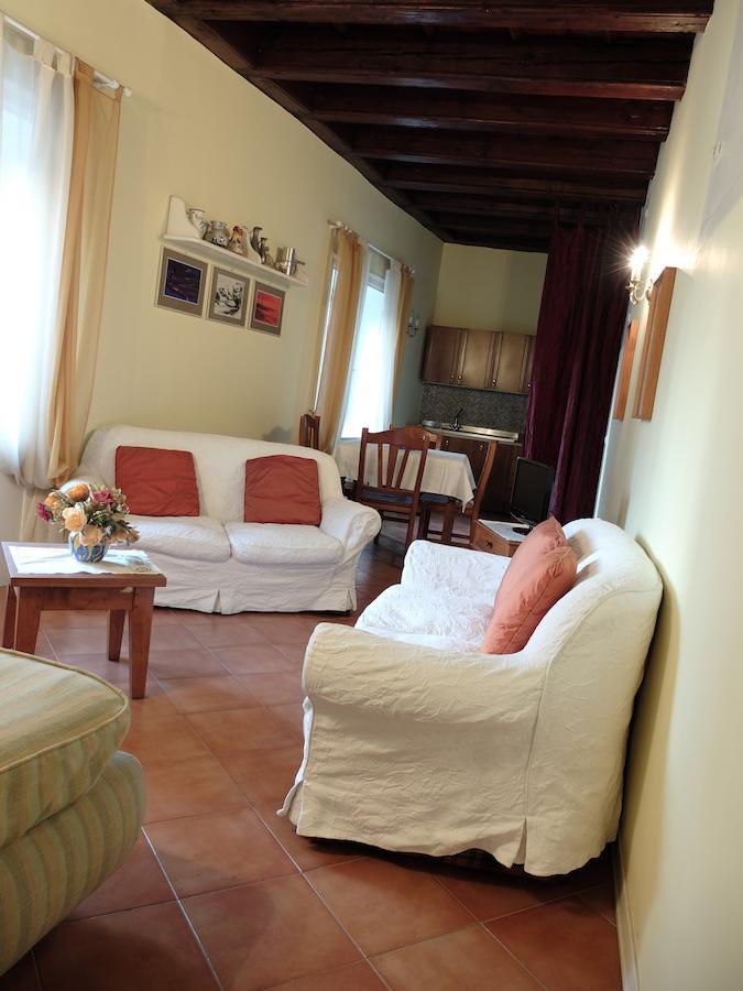 דירות פלרמו Palazzo Montevago חדר תמונה