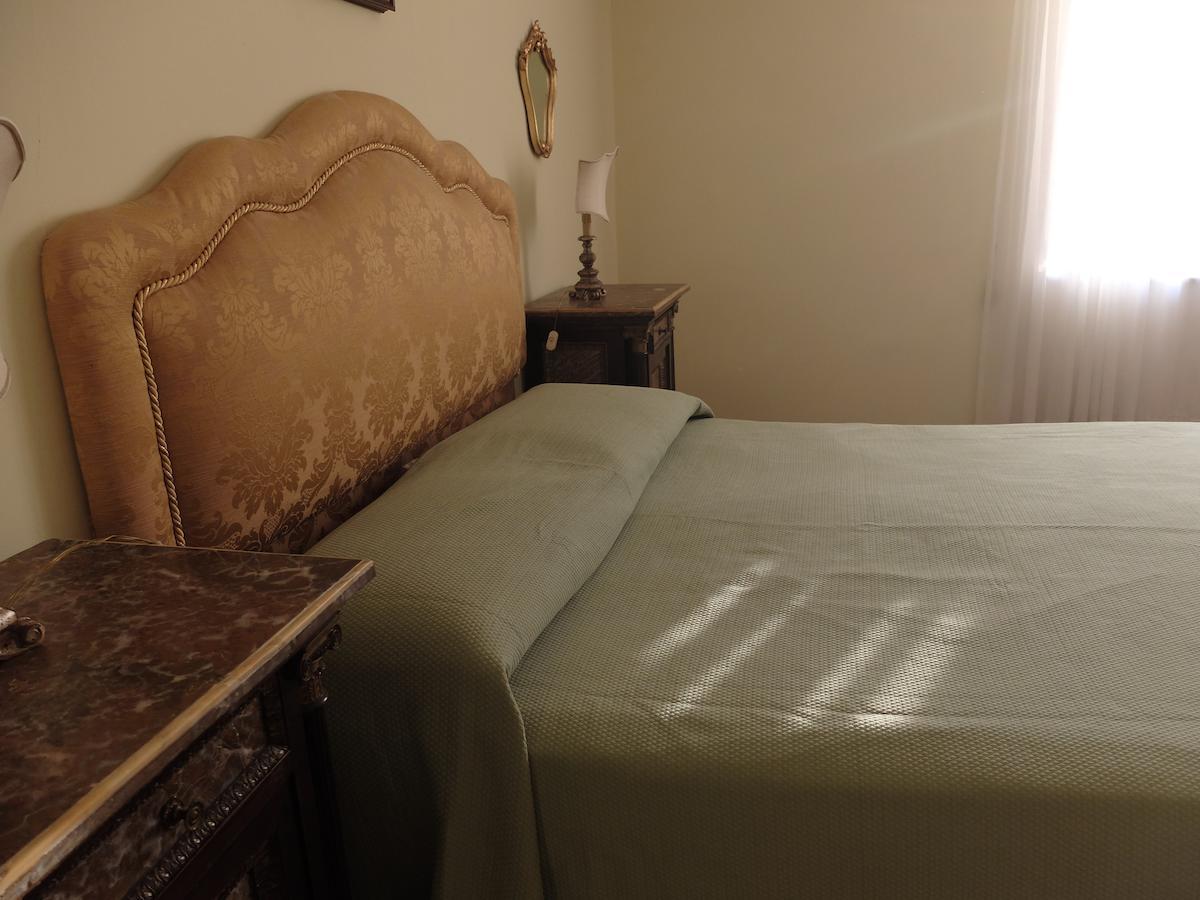 דירות פלרמו Palazzo Montevago חדר תמונה